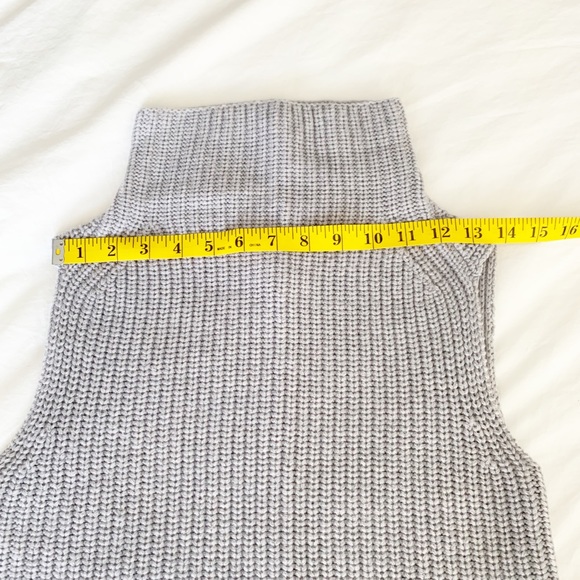 Aritzia Wilfred Durandal Sweater - Picture 5 of 10